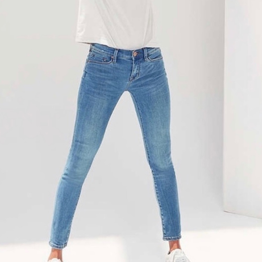 BDG Jeans Twig Mid Rise 27